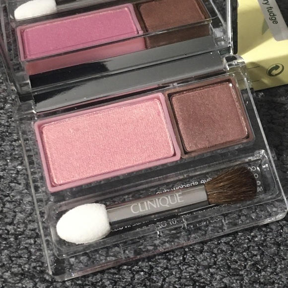 Clinique Colour Surge eyeshadow duo - Picture 2 of 4